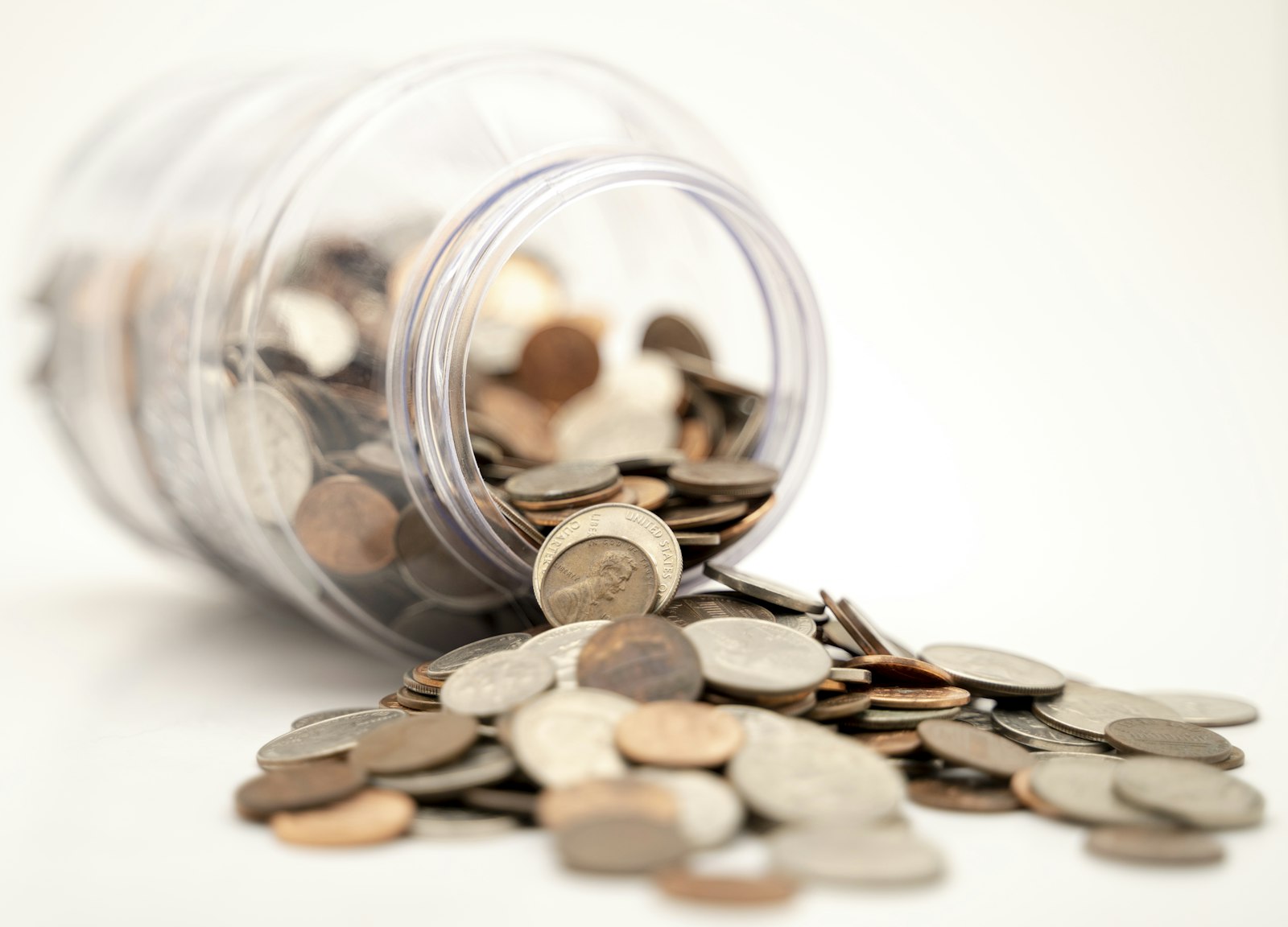 How to price your UGC work without underselling or scaring brands off
